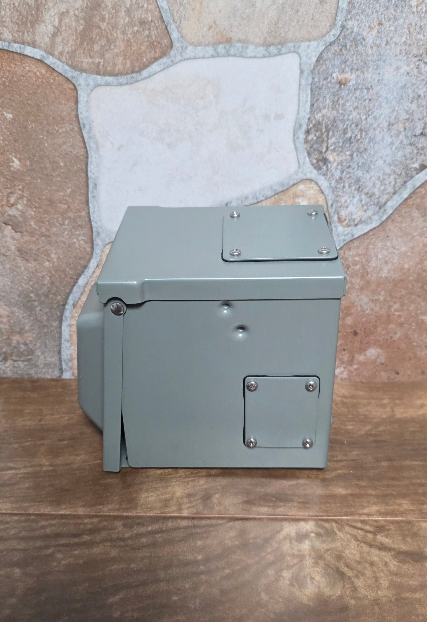 Caja outlet Nema 14-50R WaterProof intertek