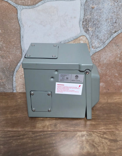 Caja outlet Nema 14-50R WaterProof intertek