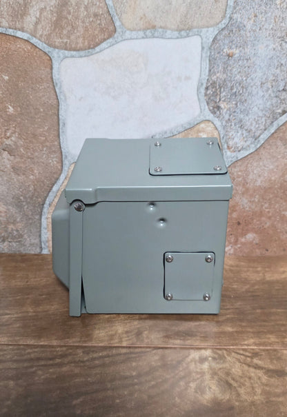 Caja outlet Nema 14-50R WaterProof intertek